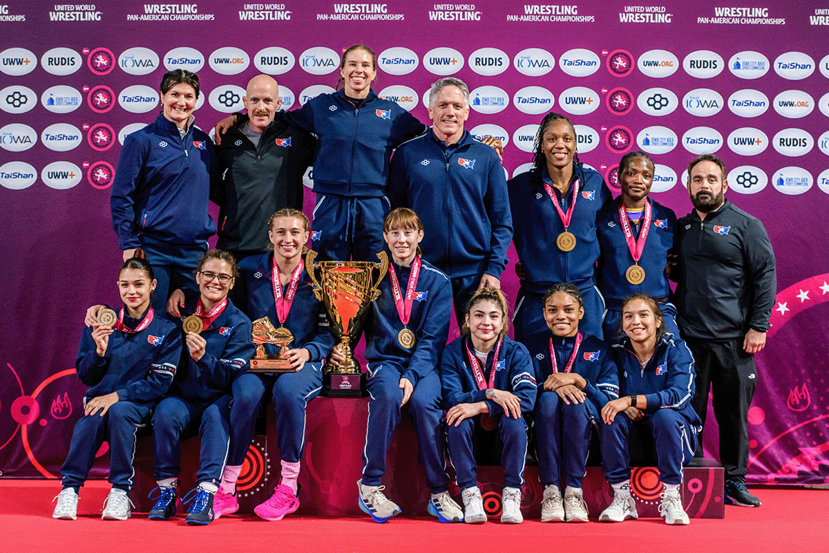 Welker pins World champion in finals, U.S. women top team